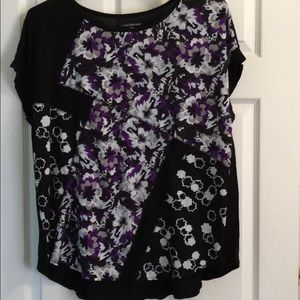 Mixed material floral top from LB!